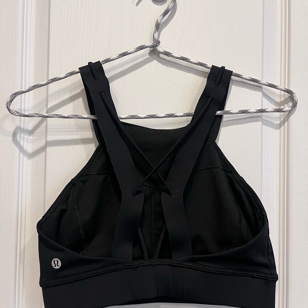 Vintage Lululemon Athletica Black Racerback Sports Bra, size 6
